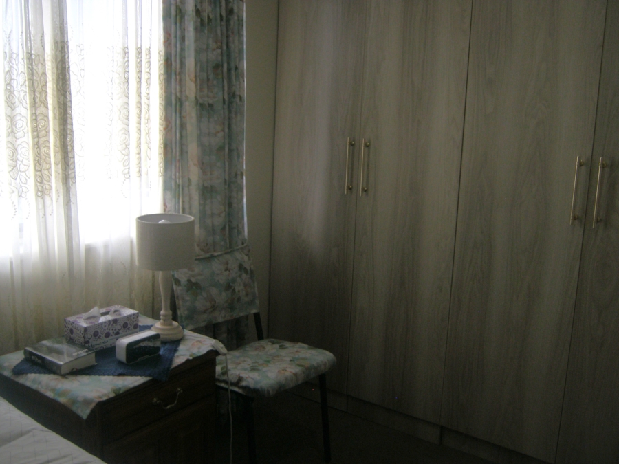 2 Bedroom Property for Sale in Strand Central Western Cape